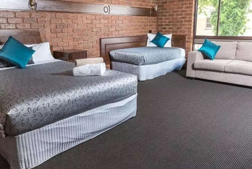 Albury Townhouse Motel