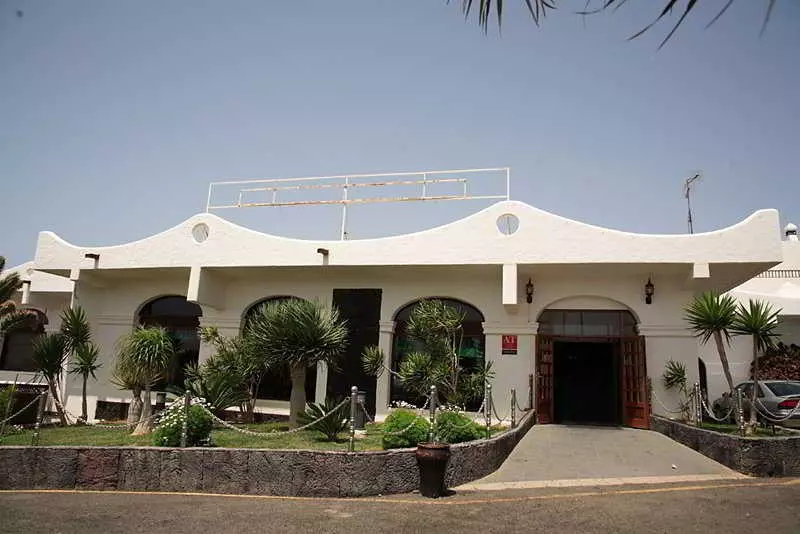 Apartamentos Teguisol