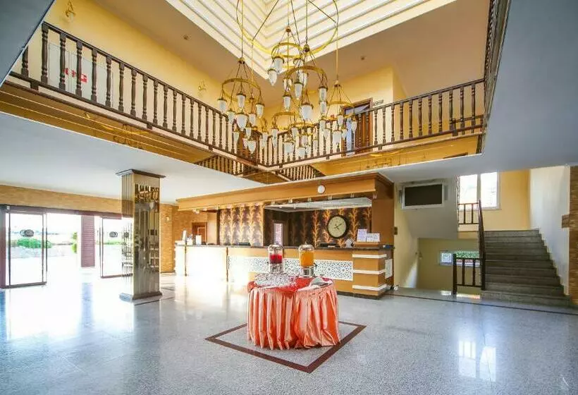 ホテル Eftalia Village