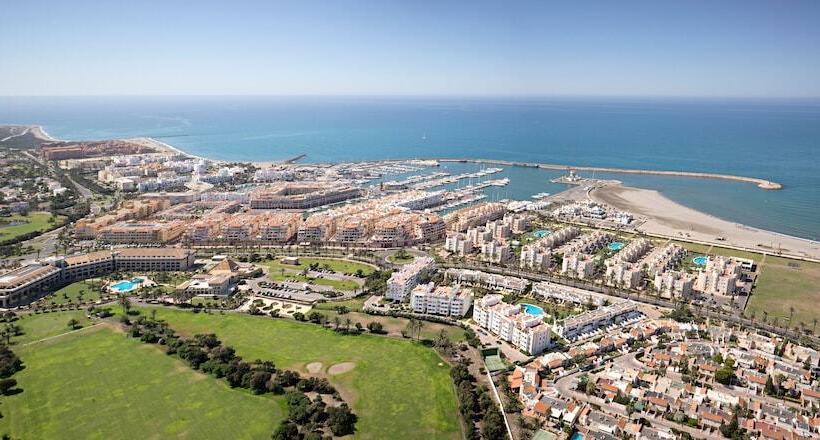 فندق Ar Golf Almerimar