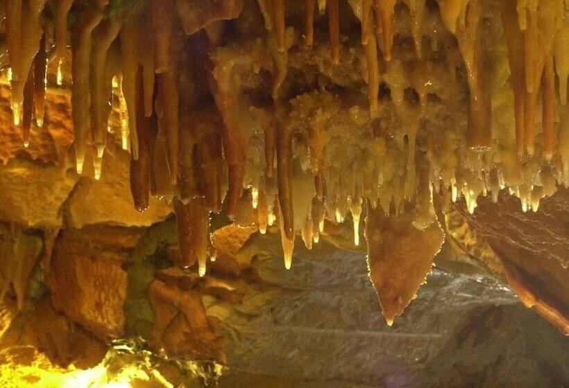 Boutique Hotel Casa Do Outeiro   Arts & Crafts