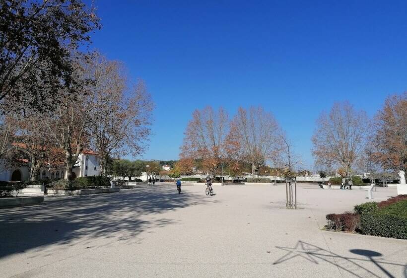 Boutique Hotel Casa Do Outeiro   Arts & Crafts