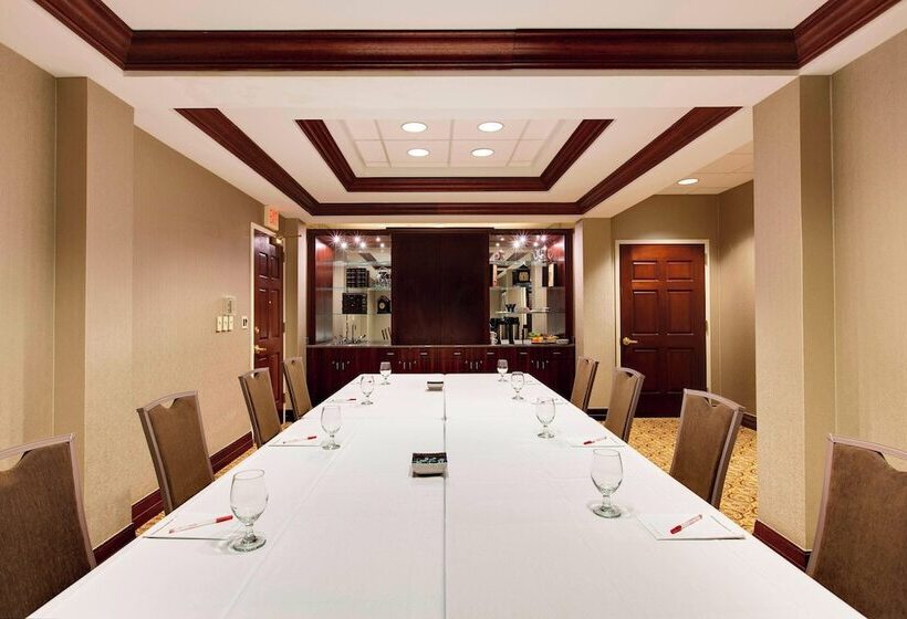 فندق Chicago Marriott Midway