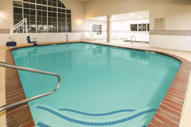 Отель La Quinta By Wyndham Dallas Mesquite