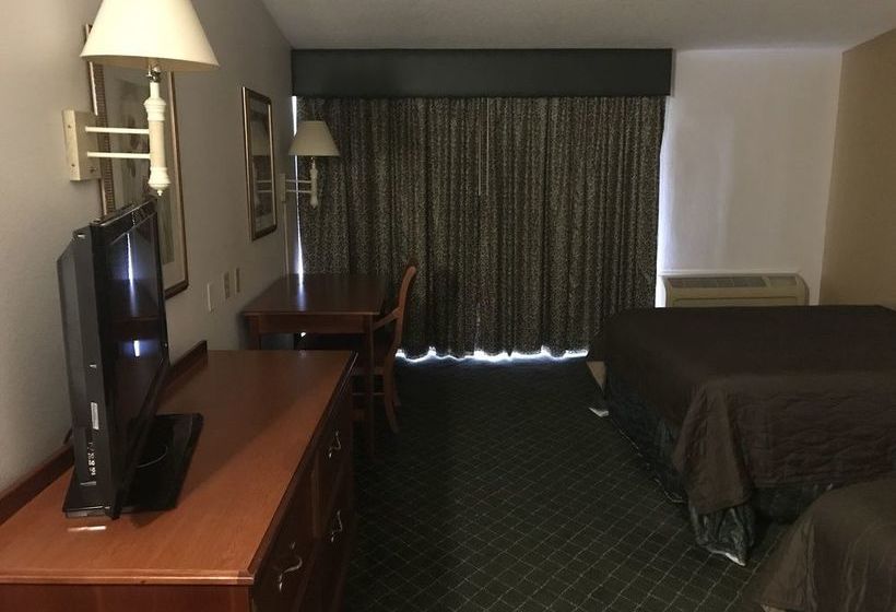 Magnuson Hotel Hattiesburg