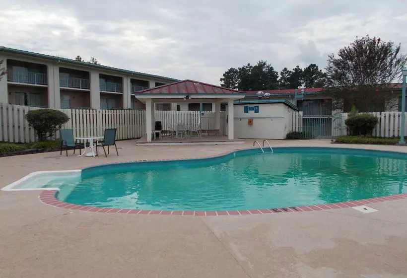 Magnuson Hotel Hattiesburg