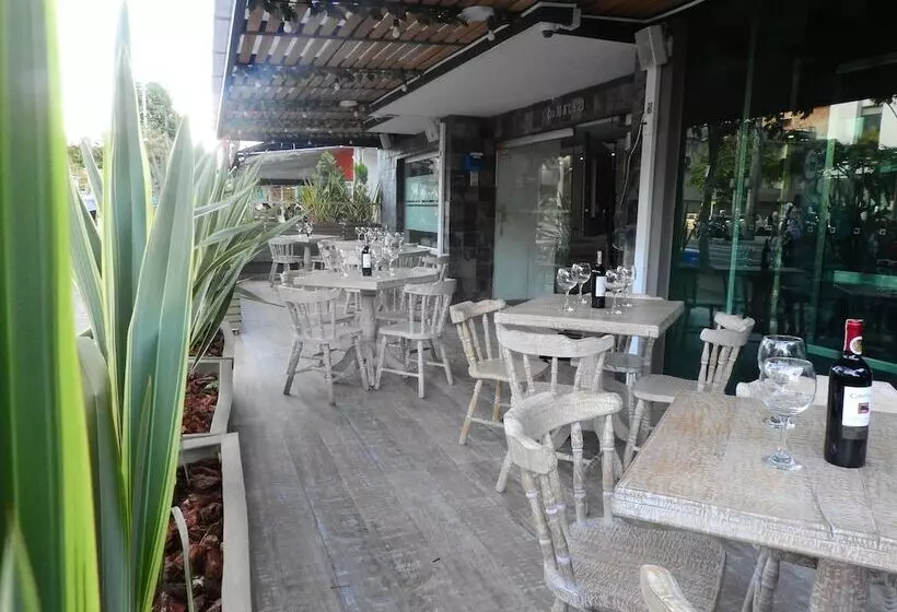 Отель Mediterraneo