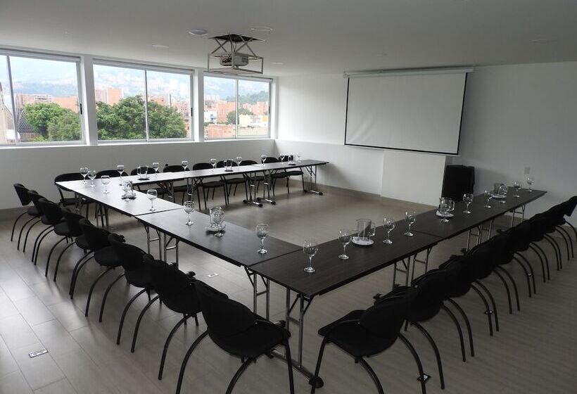 בית מלון כפרי Mediterraneo