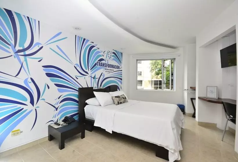 Отель Mediterraneo