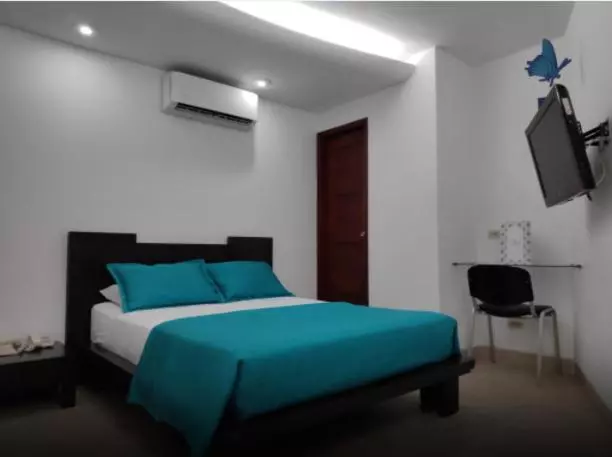 Отель Mediterraneo