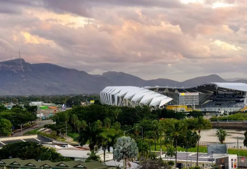 호텔 The Palmer Collective