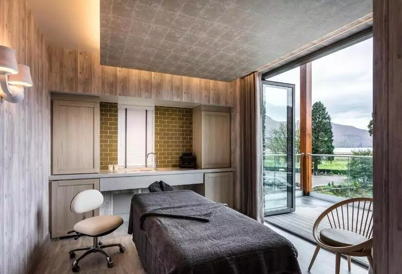 Lodore Falls Hotel & Spa