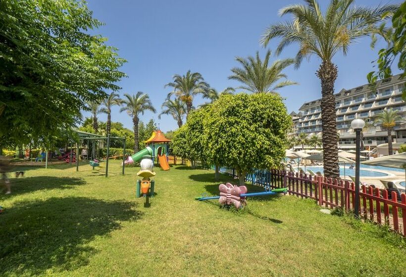 Mc Arancia Resort Hotel   All Inclusive