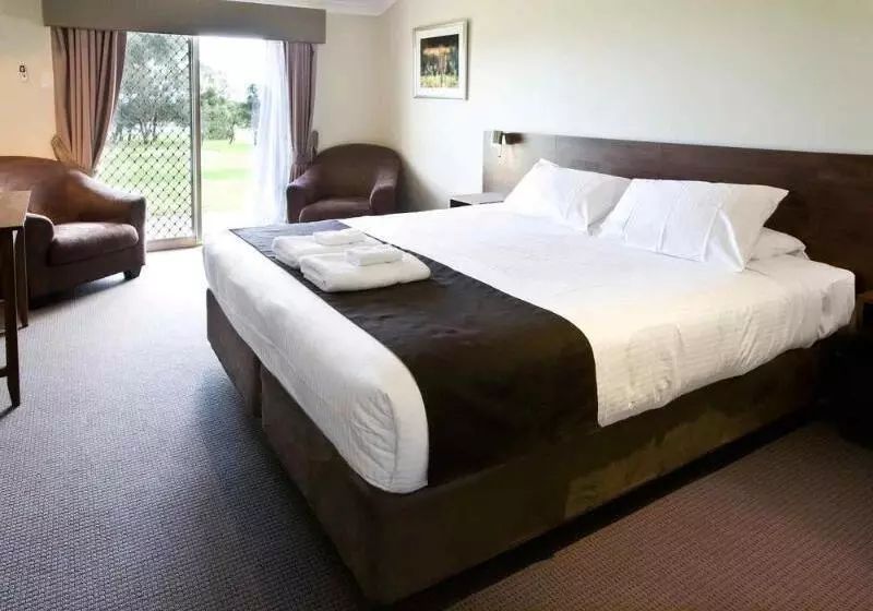 Mercure Bunbury Sanctuary Golf Resort
