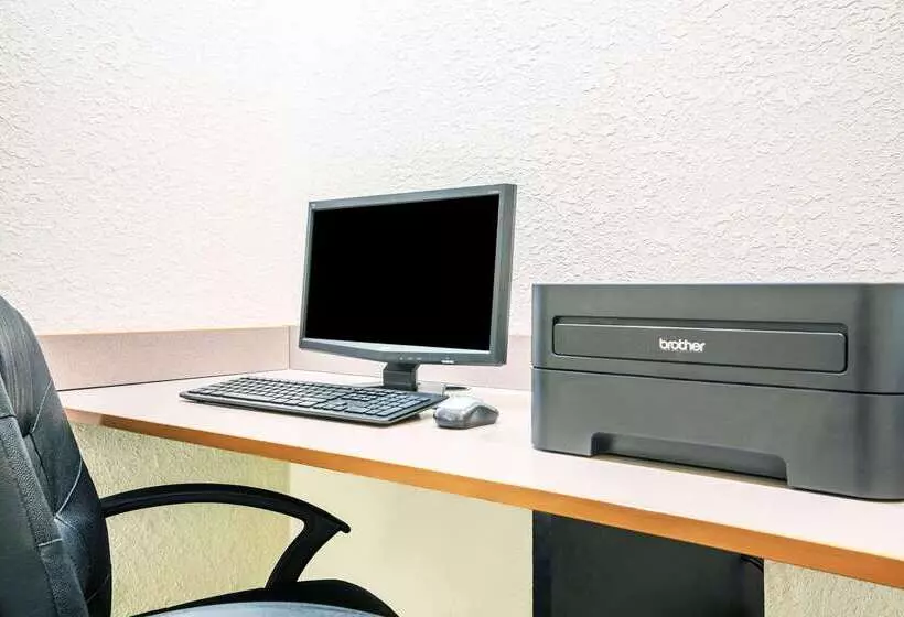 Microtel Inn & Suites By Wyndham Tomah