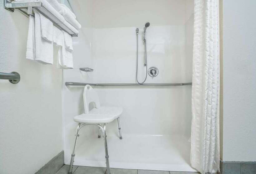 Microtel Inn & Suites By Wyndham Tomah