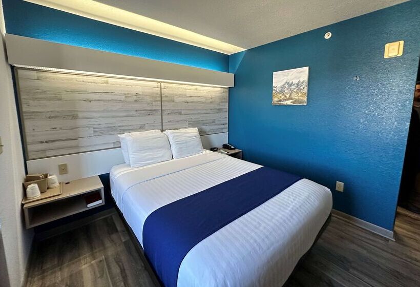 Microtel Inn & Suites By Wyndham Tomah