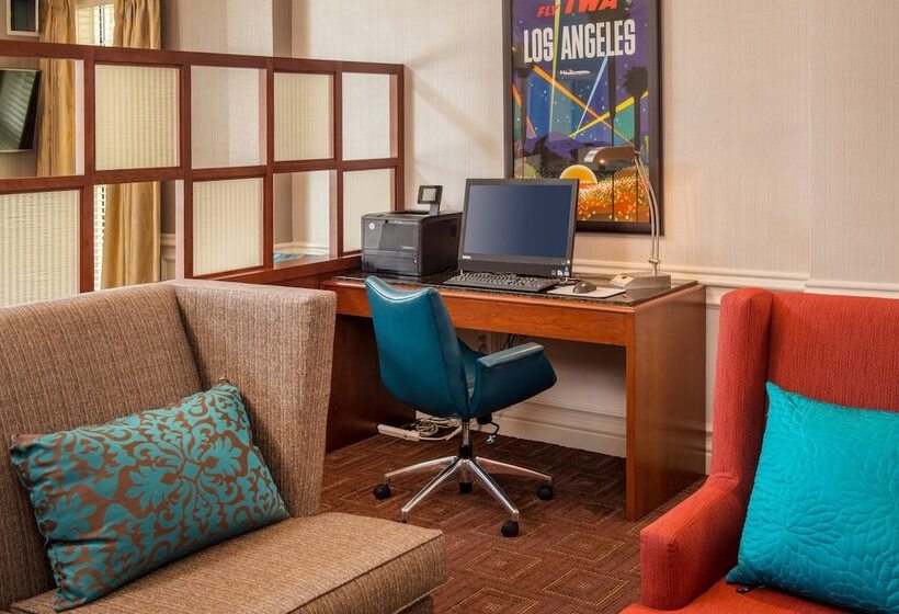 Residence Inn Dulles Airport At Dulles 28 Centre