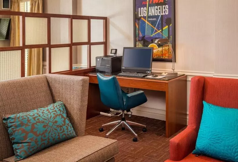 Residence Inn Dulles Airport At Dulles 28 Centre