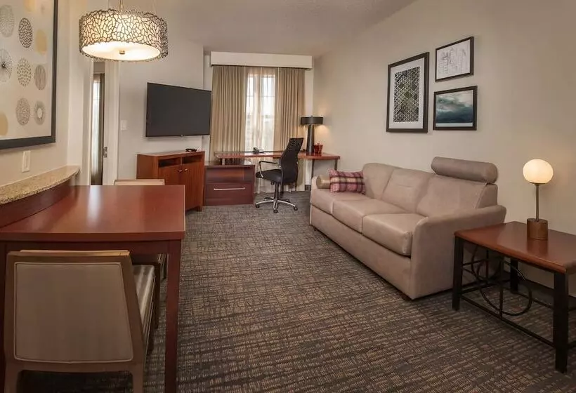 Residence Inn Dulles Airport At Dulles 28 Centre