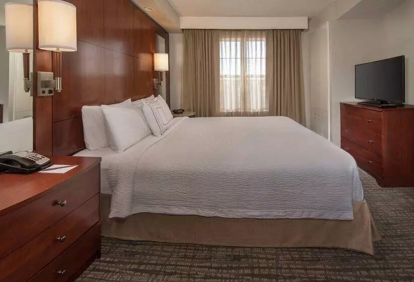 Residence Inn Dulles Airport At Dulles 28 Centre