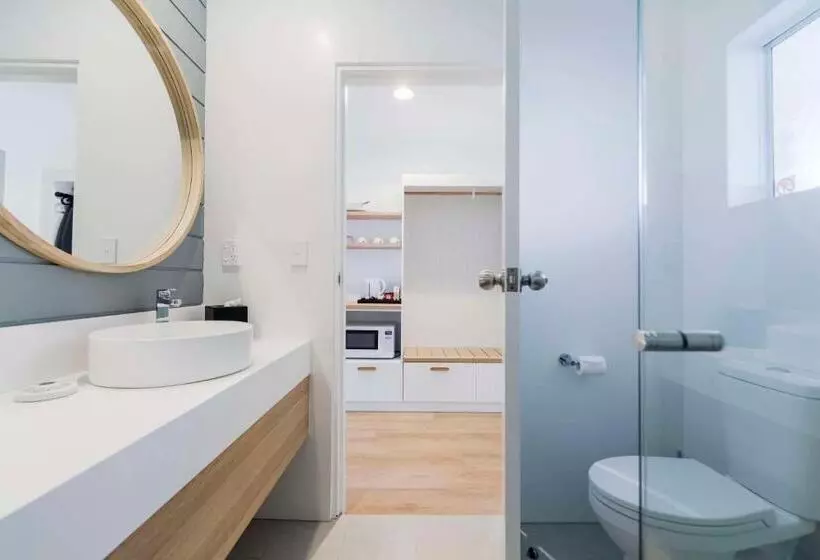 The Quarters, Ascend Hotel Collection