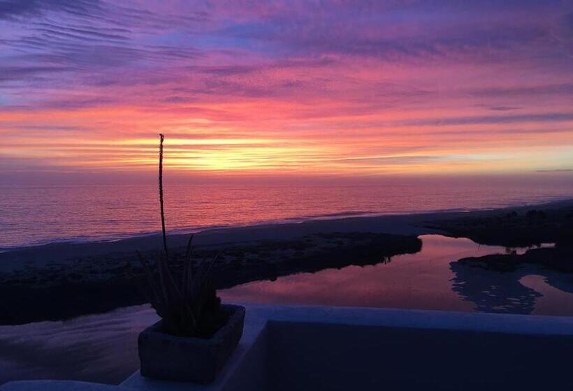 Villas La Mar   Adults 15 Plus