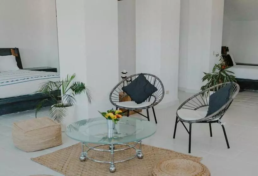 Villas La Mar   Adults 15 Plus