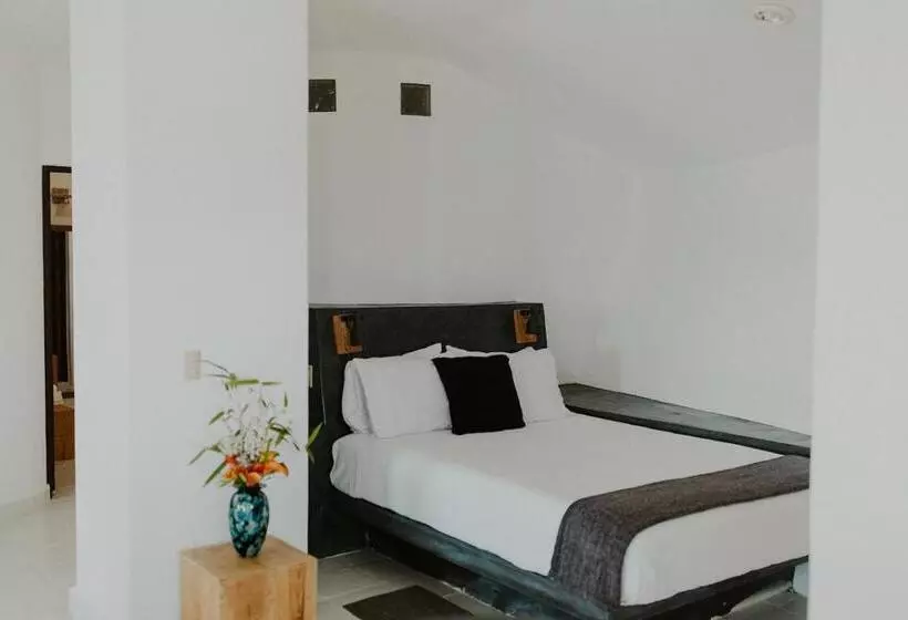 Villas La Mar   Adults 15 Plus