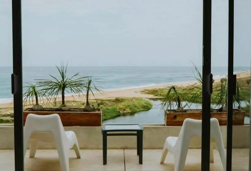 Villas La Mar   Adults 15 Plus