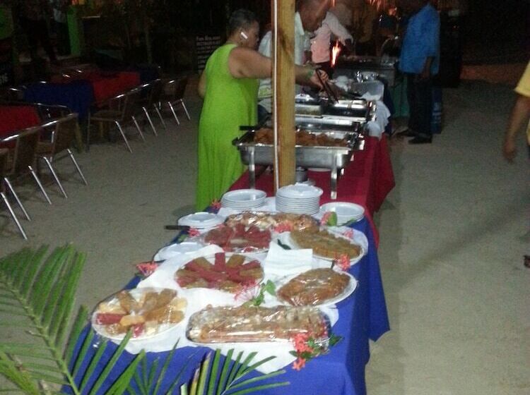 Fun Holiday Beach Resort