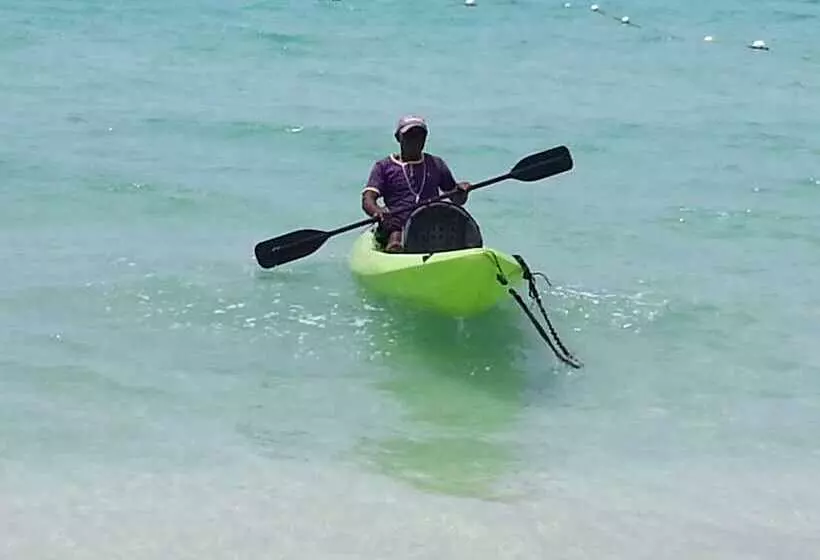 Fun Holiday Beach Resort