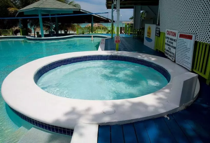 Fun Holiday Beach Resort