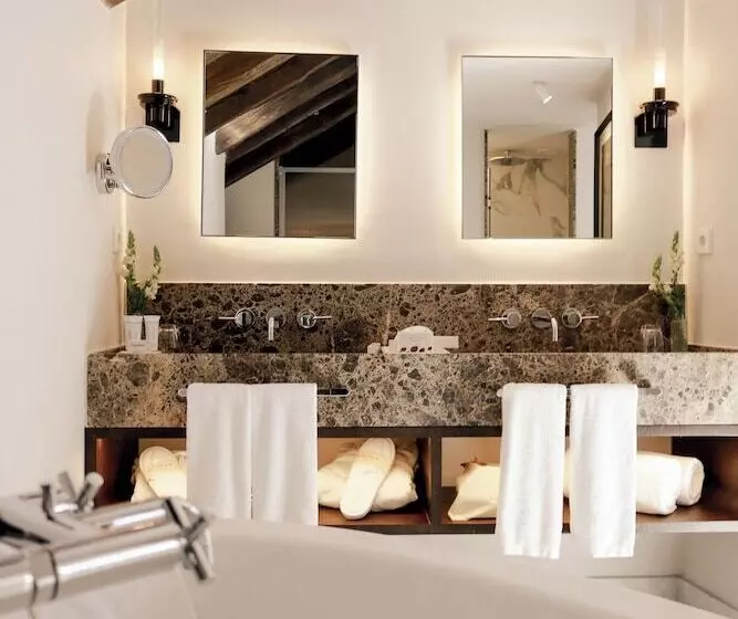 Hospes Puerta De Alcalá, A Member Of Design Hotels