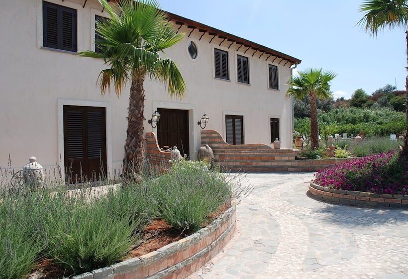 فندق Agriturismo Villa Cefalà