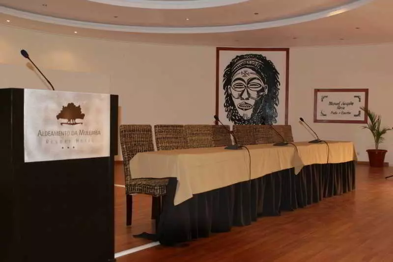 هتل Aldeamento Da Mulemba Resort