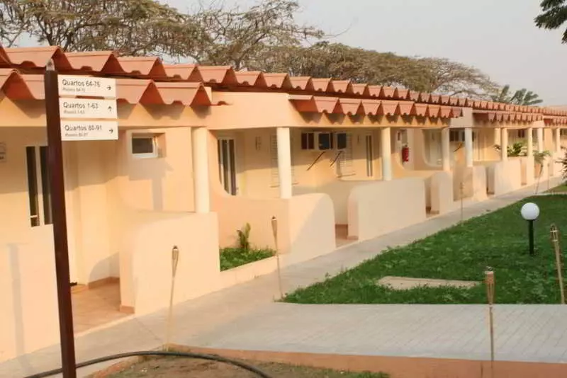 هتل Aldeamento Da Mulemba Resort