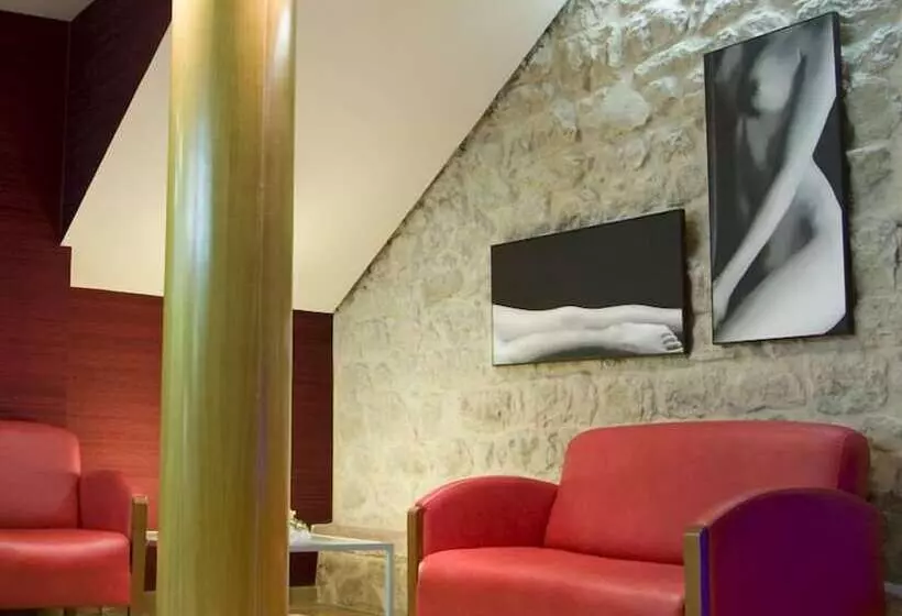 فندق Balneario La Hermida