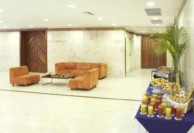 Estelar Santamar Hotel & Centro De Convenciones