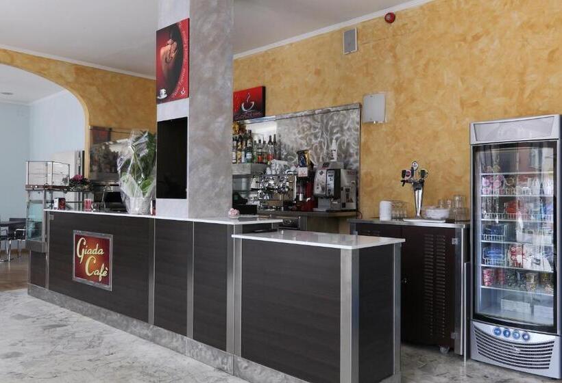 בית מלון כפרי Ferrari