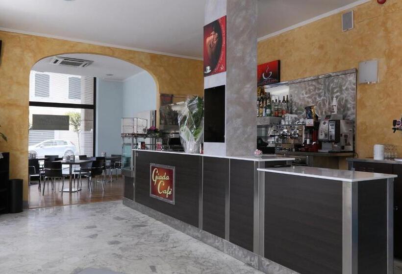 בית מלון כפרי Ferrari