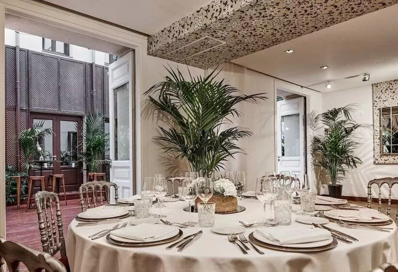 Hospes Puerta De Alcalá, A Member Of Design Hotels