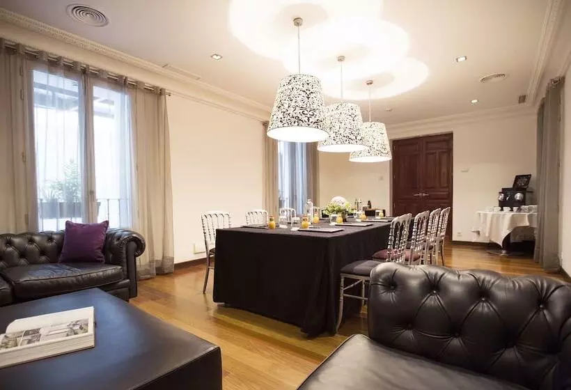 Hospes Puerta De Alcalá, A Member Of Design Hotels