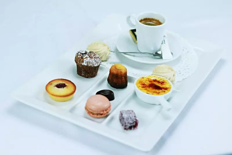 Отель Hôtel Cosmos & Spa