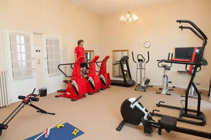 Отель Hôtel Cosmos & Spa