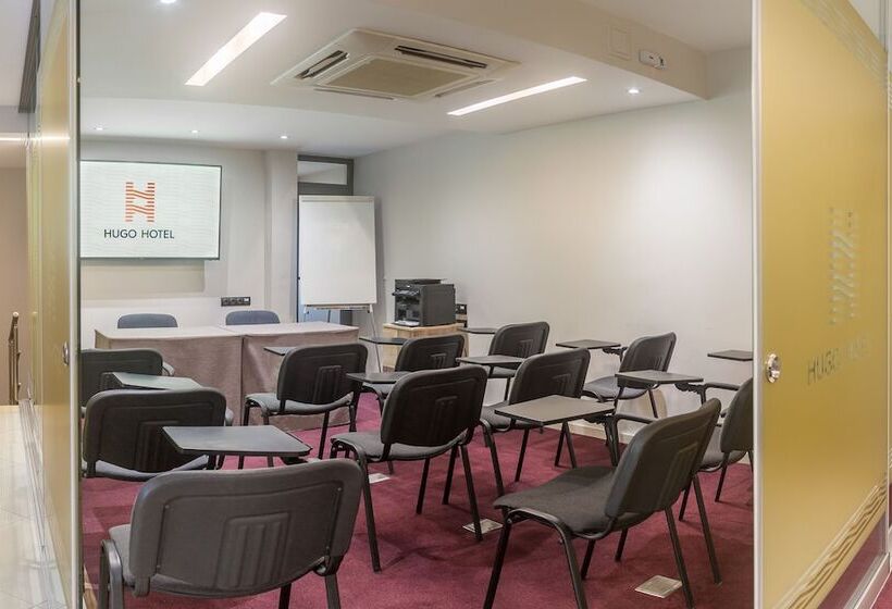 هتل Hugo