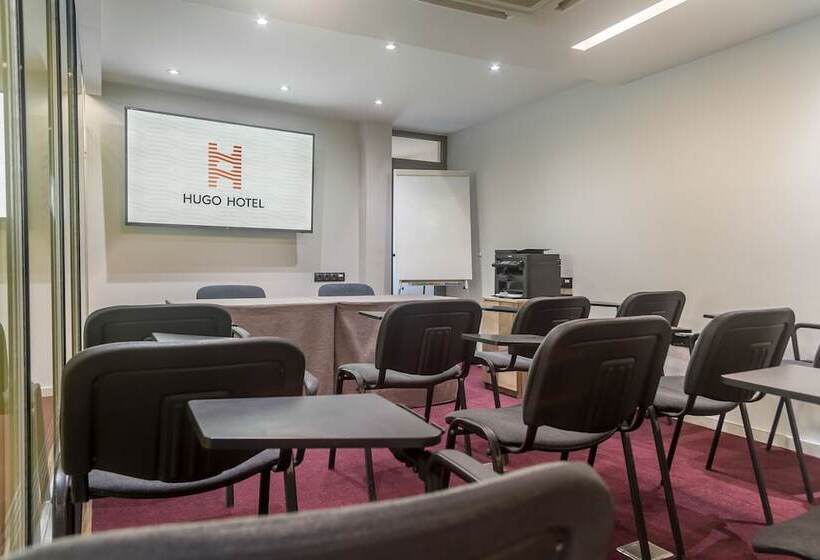 هتل Hugo