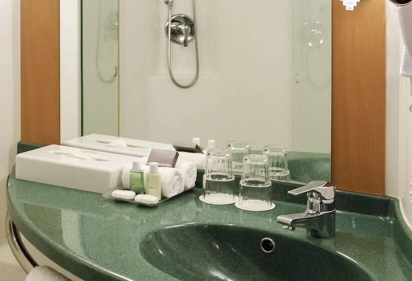 فندق Ibis Auckland Ellerslie