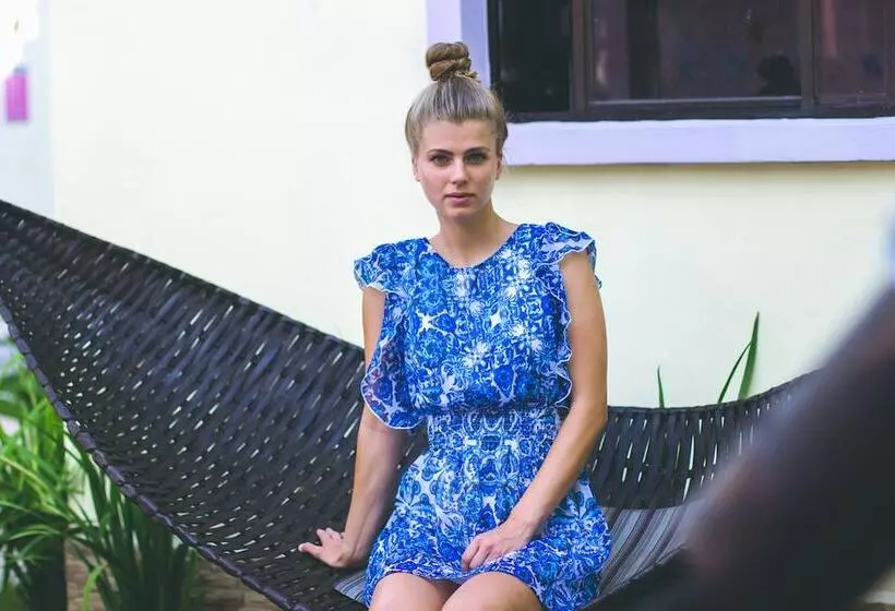 هتل Kekoldi De Granada