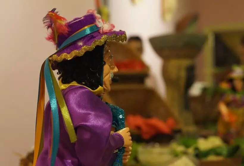 هتل Kekoldi De Granada